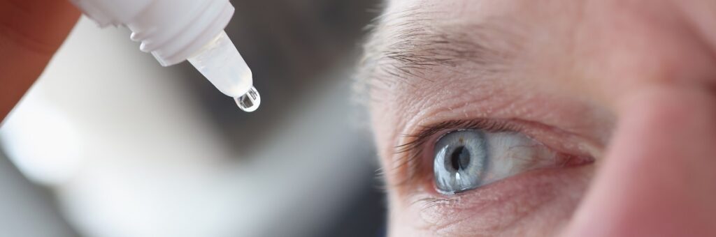 Воспаление роговицы глаза - это офтальмологическое заболевание, называемое кератитом. По каким симптомах можно его определить?